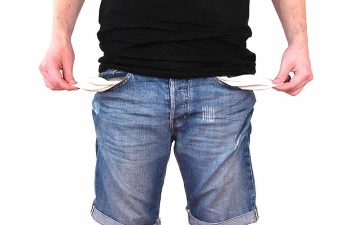 Salir de deudas con la Ley de Atracción
